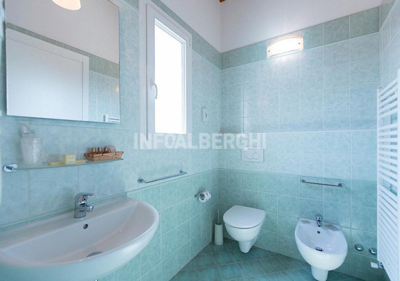 Hotel Sasselli Cesenatico Kültér fotó
